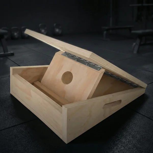 A Trizand vádlinyújtó deszka belső kialakítása és a fokozatos dőlésszög beállítását szolgáló vájatok